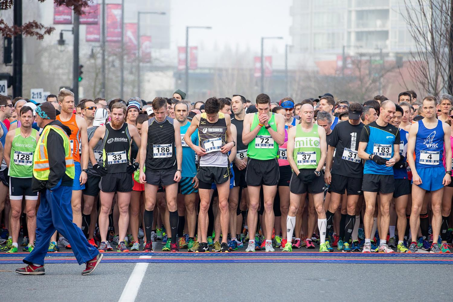 Run racing. Run half Marathon. Racing Running. Пробежка 361 градус. Start line Race.